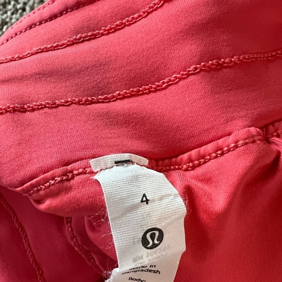 Lululemon Track That Short - Picture 5 of 10